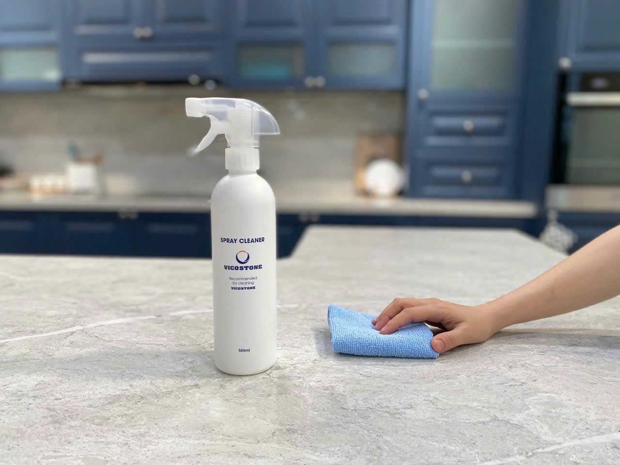 HANDLING STAINS